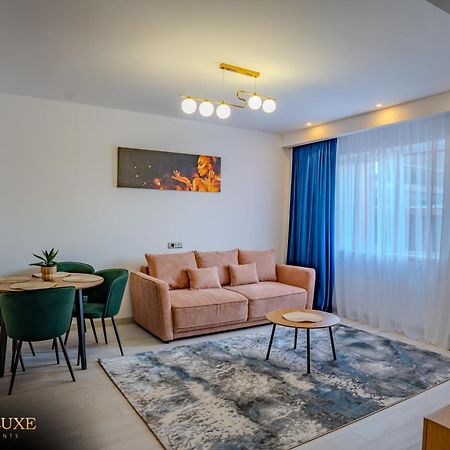 Yamaluxe Apartments - Blue & Pink Vibes บูคาเรสต์ ภายนอก รูปภาพ
