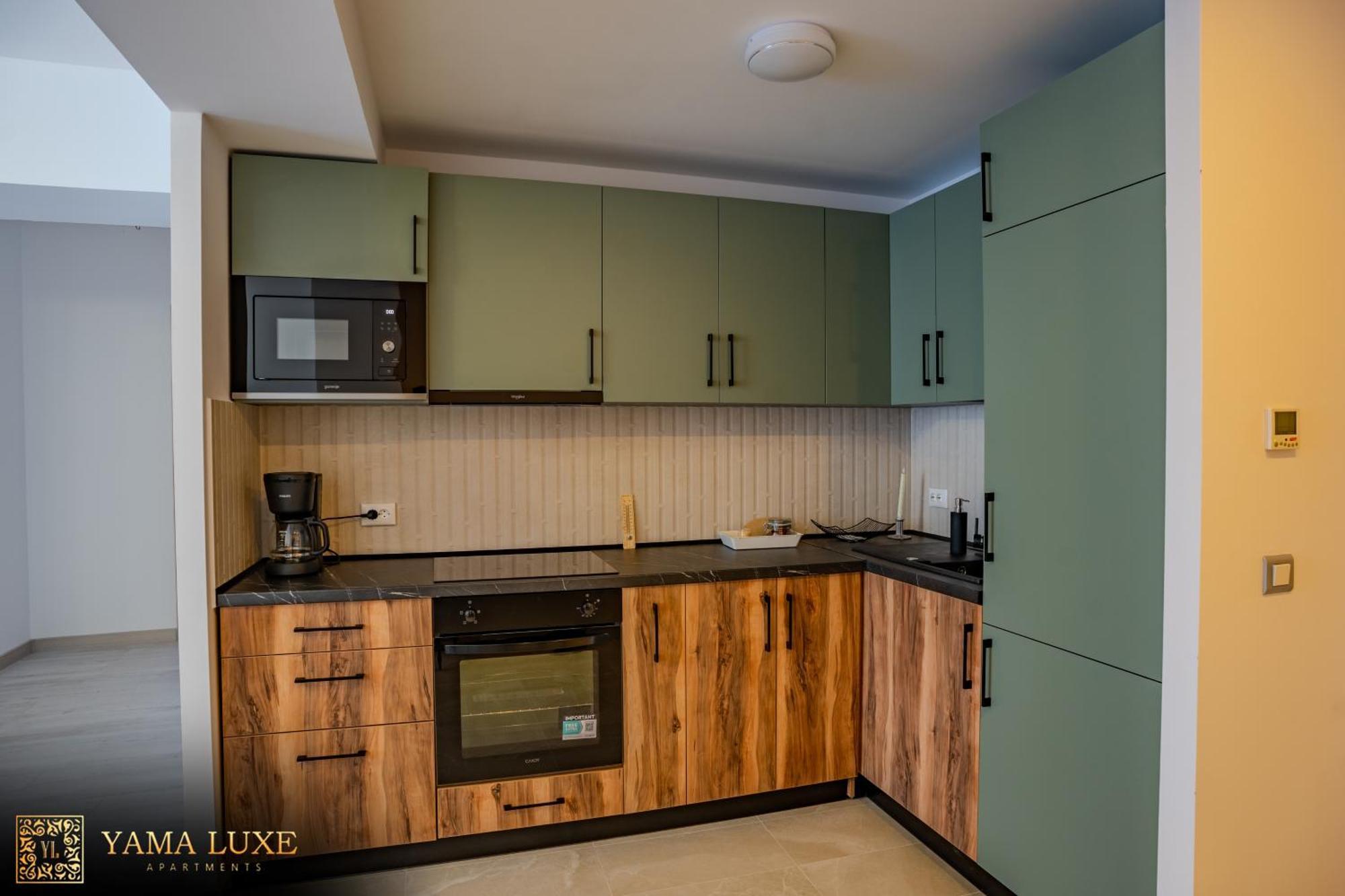 Yamaluxe Apartments - Blue & Pink Vibes บูคาเรสต์ ภายนอก รูปภาพ